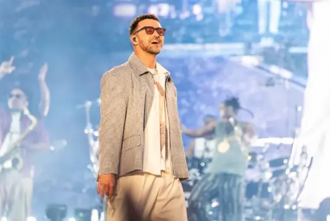 Justin Timberlake Height, Life, Career, and Net Worth 2025