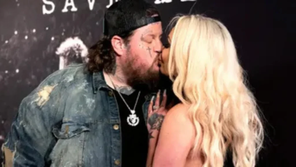 Going Public: Their Social Media Love Story