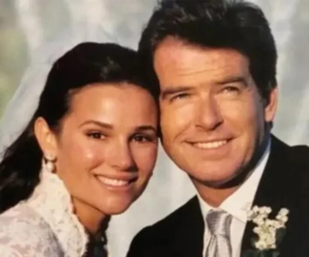 💘 How Pierce Brosnan Met Keely Shaye Smith: A Love Blossoms in 1994