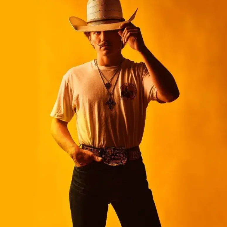 Braxton Keith Age Exploring the Journey of a Rising Country Star (3)